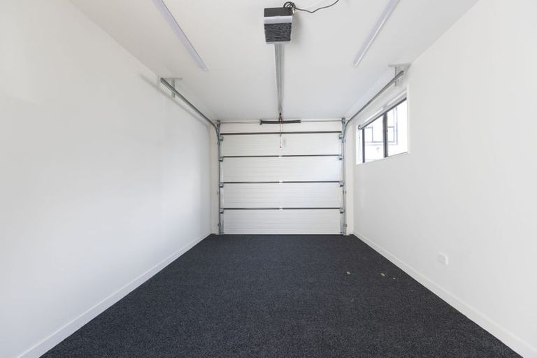 Photo of property in 24 Tukauri Place, Papakura, 2110