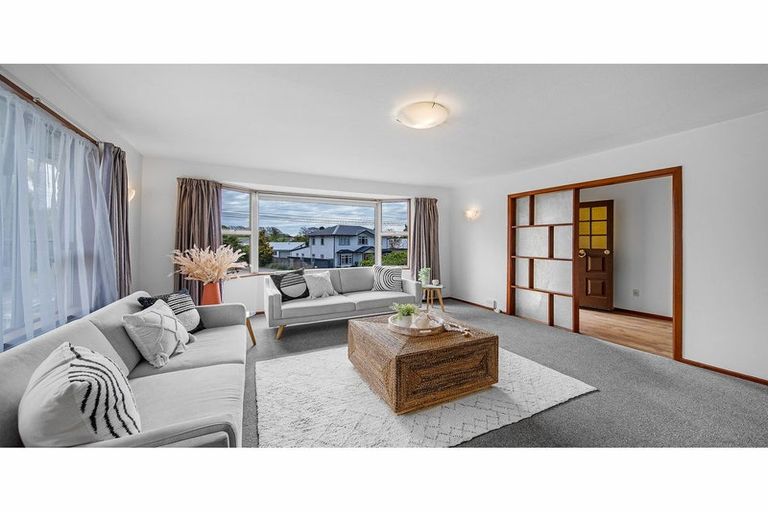 Photo of property in 2/160 Centaurus Road, Saint Martins, Christchurch, 8022