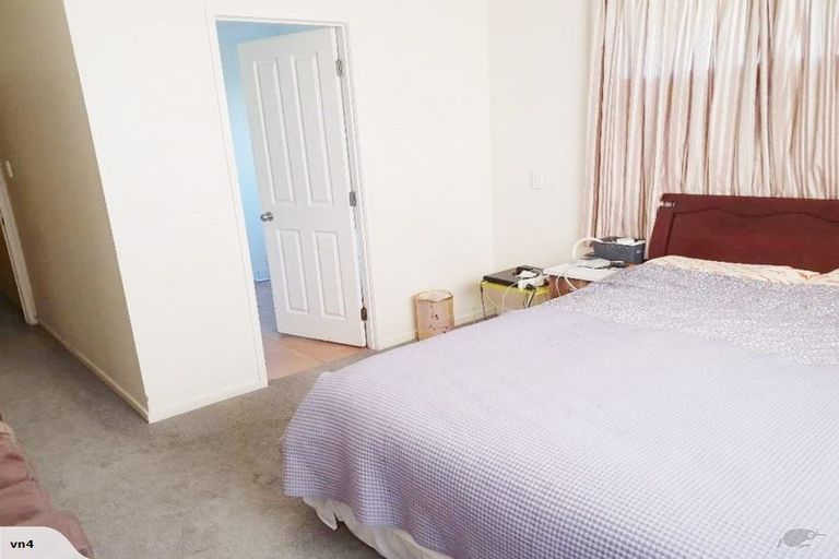 Photo of property in 9 Burnside Court, Rosedale, Auckland, 0632