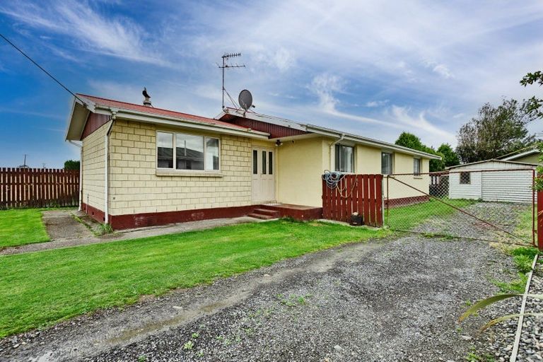 Photo of property in 210 Bay Road, Grasmere, Invercargill, 9810