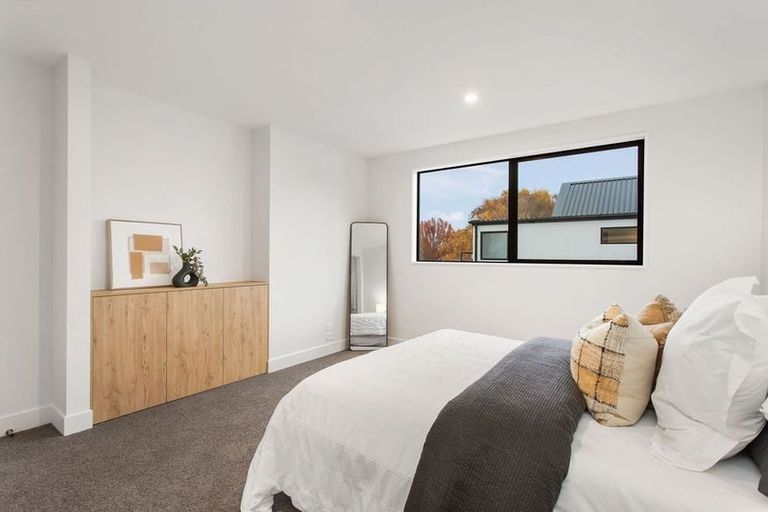 Photo of property in 17b Kirkwood Avenue, Upper Riccarton, Christchurch, 8041