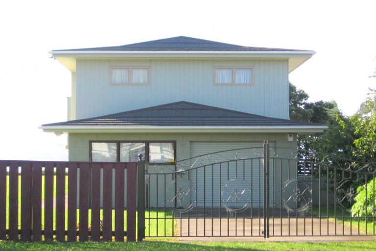 Photo of property in 147 Captain Cook Road, Cooks Beach, Whitianga, 3591