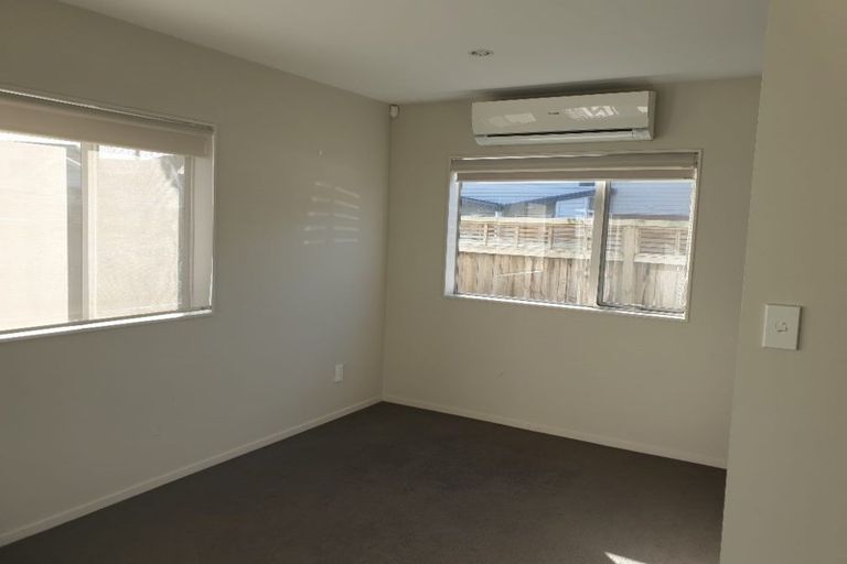 Photo of property in 45d Swanson Road, Henderson, Auckland, 0610