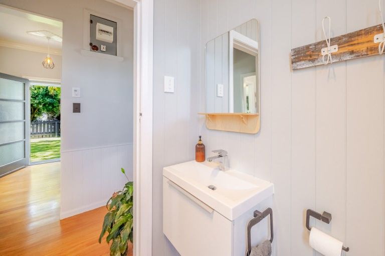 Photo of property in 12 Alpers Terrace, Marewa, Napier, 4110