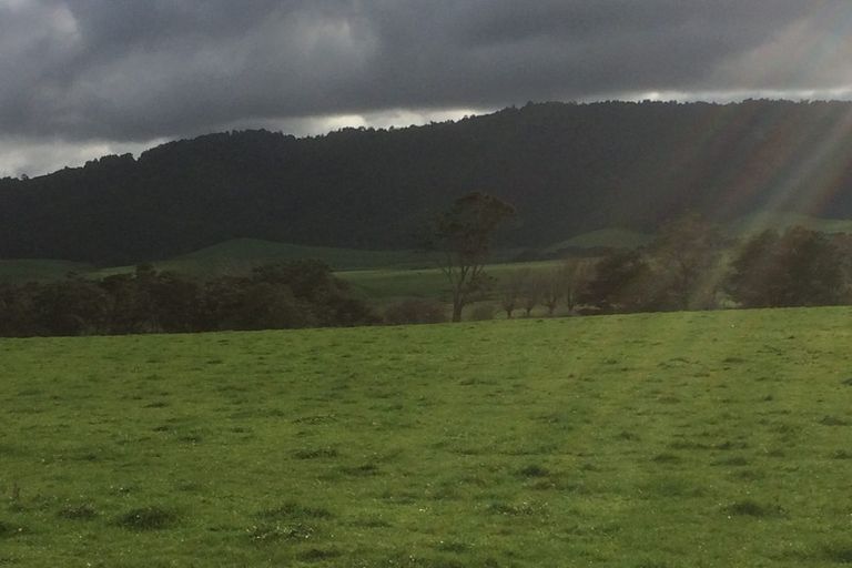 Photo of property in 2 Fern Road, Mangatangi, Mangatawhiri, 2473