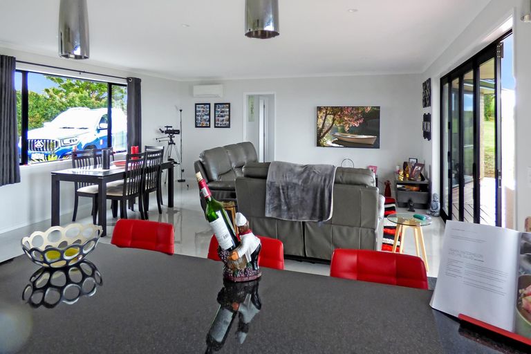 Photo of property in 870 Pungaere Road, Waipapa, 0295