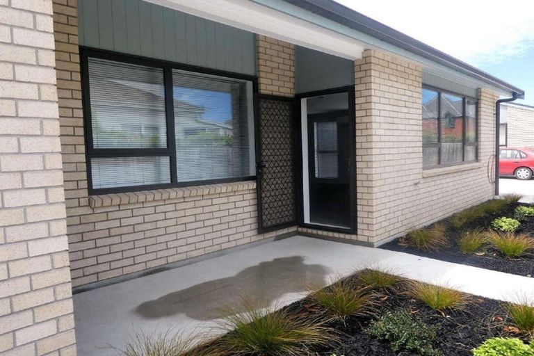 Photo of property in 2/164 Edgeware Road, Edgeware, Christchurch, 8013