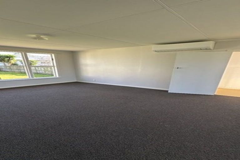 Photo of property in 6 Marsden Street, Hauraki, Auckland, 0622