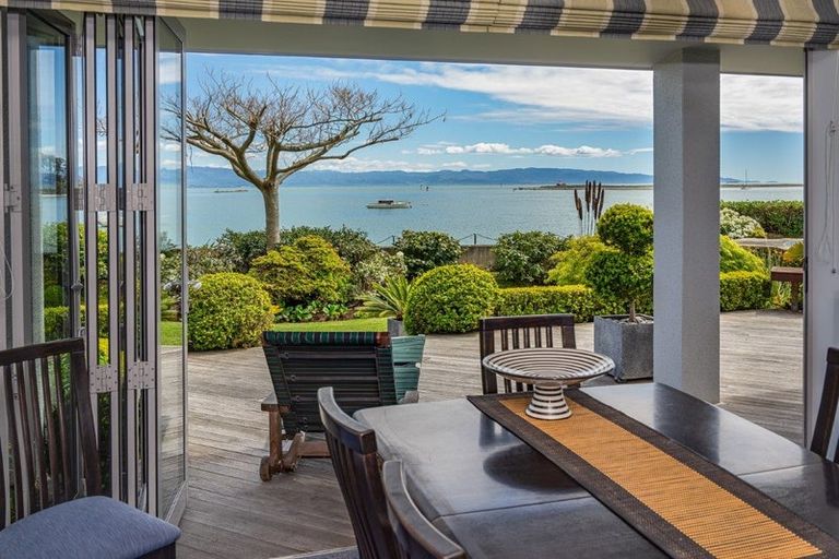 Photo of property in 2 Victoria Road, Stepneyville, Nelson, 7010