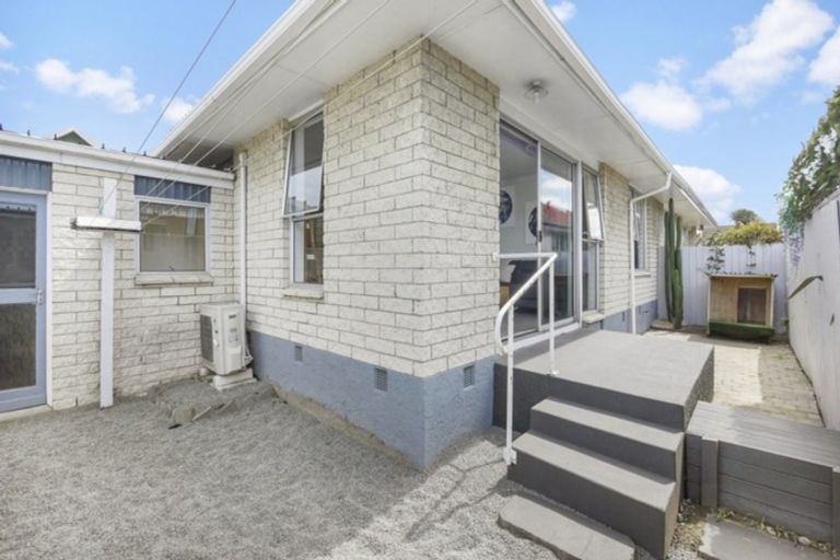Photo of property in 2/10 Washbournes Road, Wigram, Christchurch, 8042