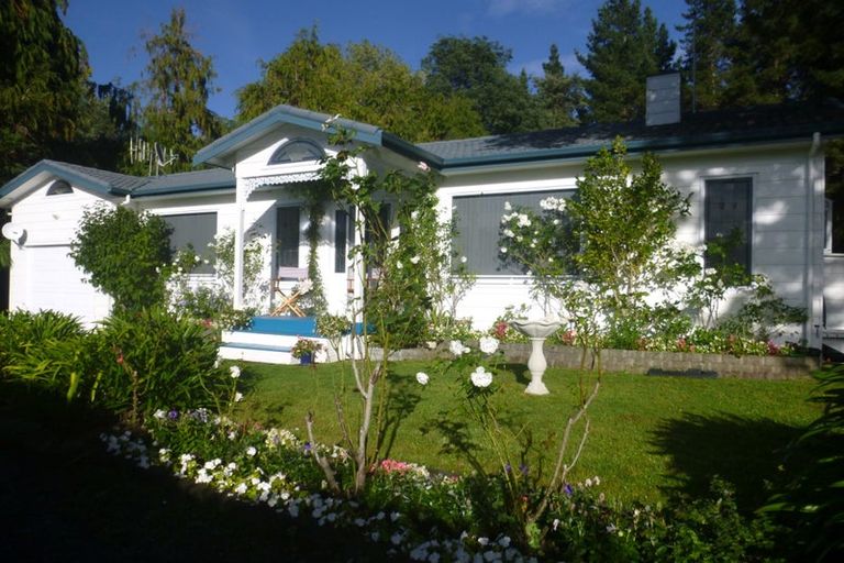 Photo of property in 1664 Kahuranaki Road, Kahuranaki, Havelock North, 4295