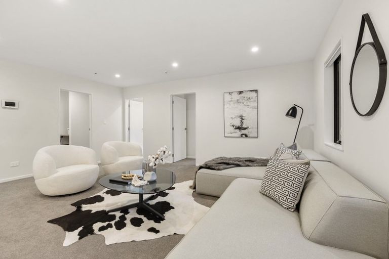 Photo of property in 35a Corunna Road, Milford, Auckland, 0620