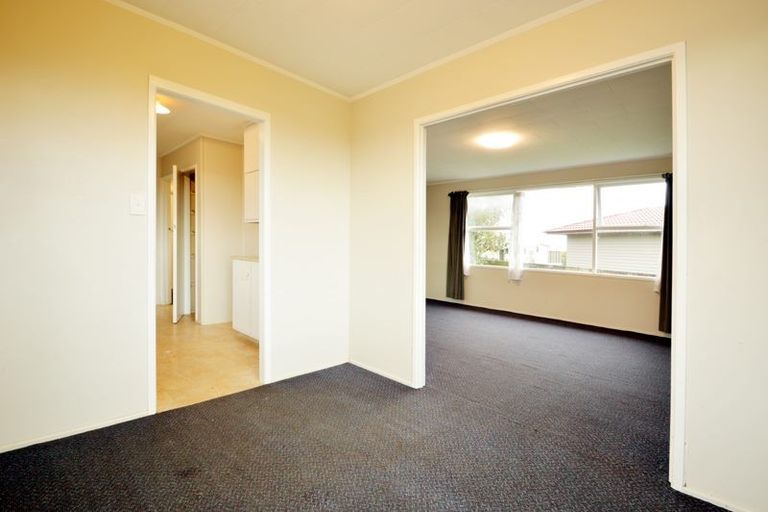Photo of property in 102 Boundary Road, Clover Park, Auckland, 2019