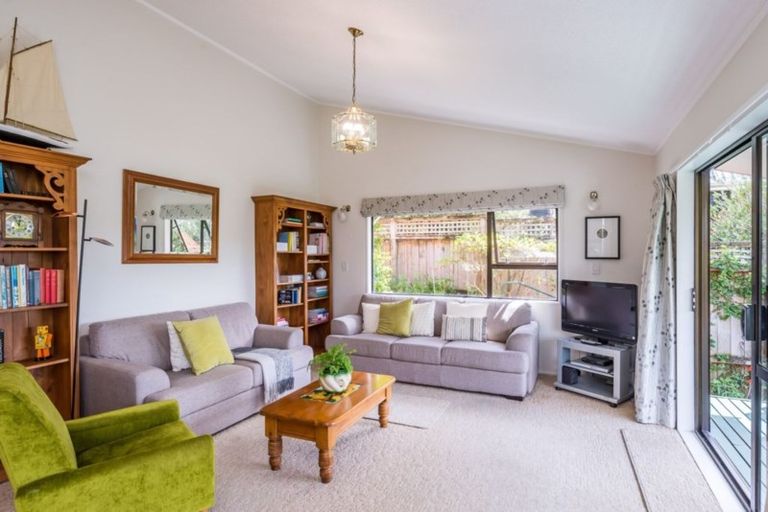 Photo of property in 55 Matatua Road, Raumati Beach, Paraparaumu, 5032