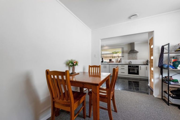 Photo of property in 95 Horoeka Street, Stokes Valley, Lower Hutt, 5019