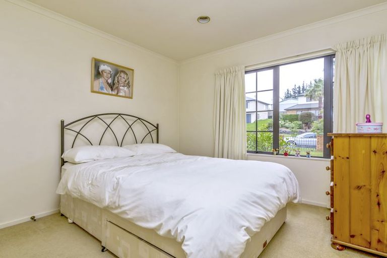 Photo of property in 5 Ruze Vida Drive, Massey, Auckland, 0614