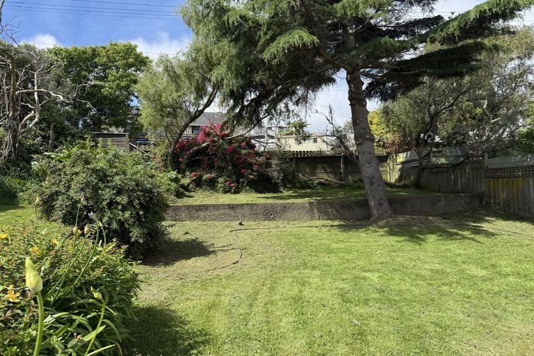 Photo of property in 63 Mungavin Avenue, Ranui, Porirua, 5024