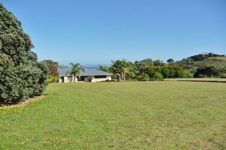 Photo of property in 279 State Highway 10, Cable Bay, 0420