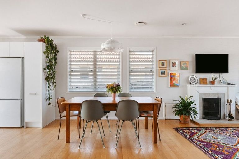 Photo of property in 103 Sherwood Street, Bellevue, Tauranga, 3110