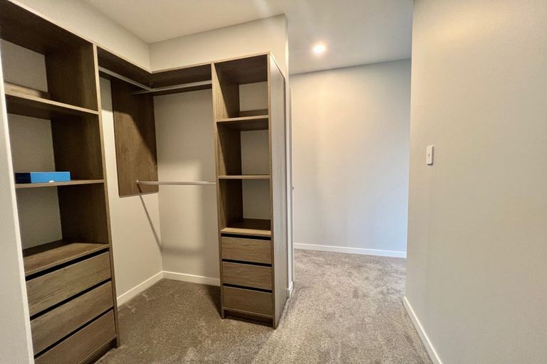 Photo of property in 16 Kiokio Place, Swanson, 0614