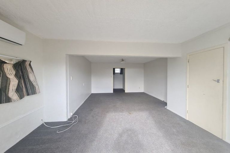 Photo of property in 196 Marine Parade, Mount Maunganui, 3116