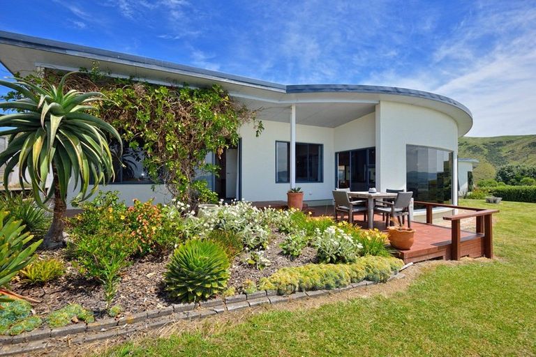 Photo of property in 225 Mahia East Coast Road, Mahia, 4198