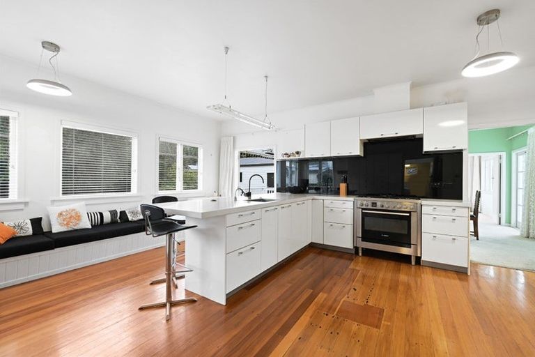 Photo of property in 53 Beerescourt Road, Beerescourt, Hamilton, 3200