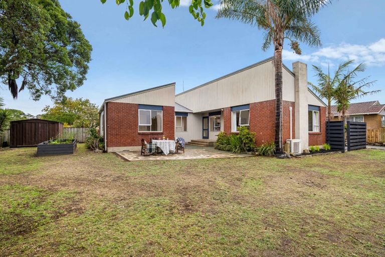 Photo of property in 10 Rakatau Place, Ruakaka, 0116