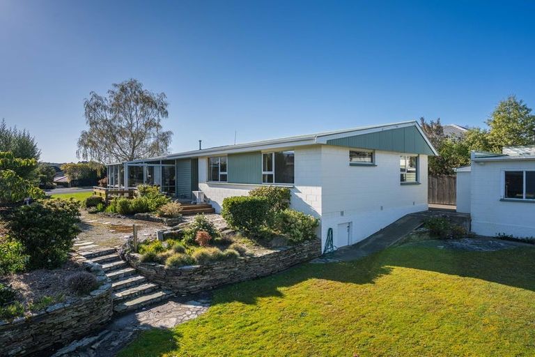 Photo of property in 28 Howorth Road, Fairfield, Dunedin, 9018