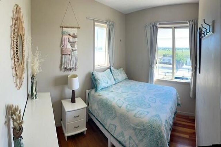 Photo of property in 189 Pukehina Parade, Pukehina, Te Puke, 3189