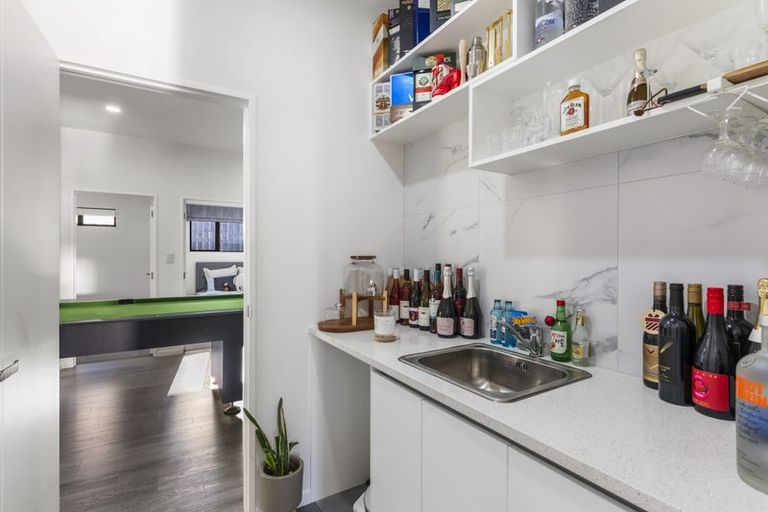 Photo of property in 17 Annmarie Avenue, Totara Park, Auckland, 2019