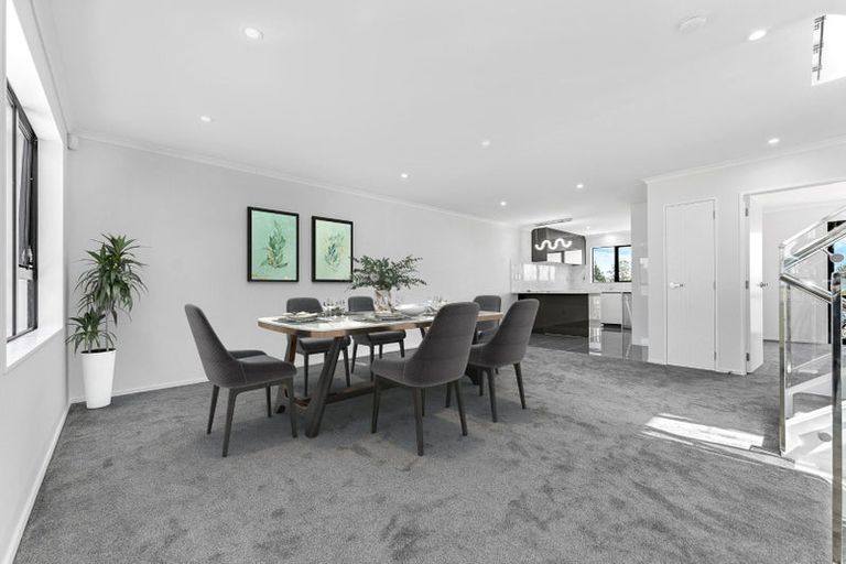 Photo of property in 26b Russell Road, Manurewa, Auckland, 2102