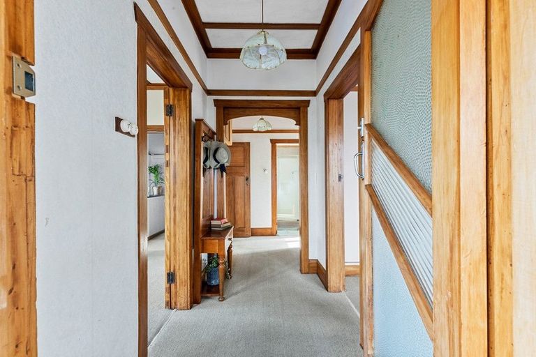 Photo of property in 25 Tiller Close, Kelvin Grove, Palmerston North, 4414