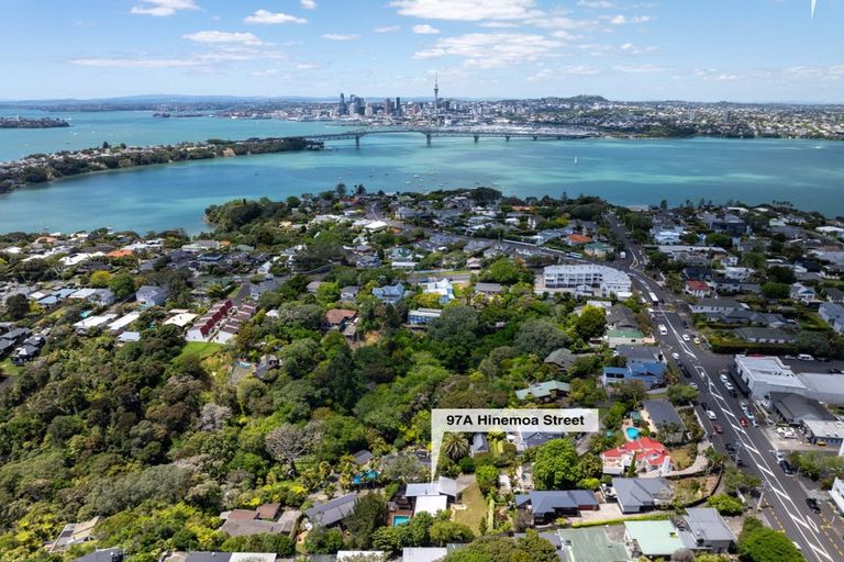 Photo of property in 97a Hinemoa Street, Birkenhead, Auckland, 0626