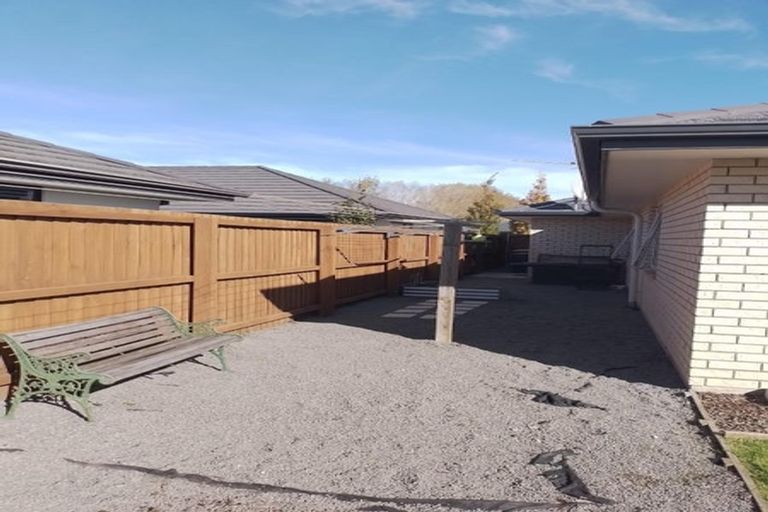 Photo of property in 71 Bradwell Crescent, Halswell, Christchurch, 8025