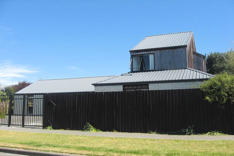 Photo of property in 51 Lakewood Drive, Burwood, Christchurch, 8083
