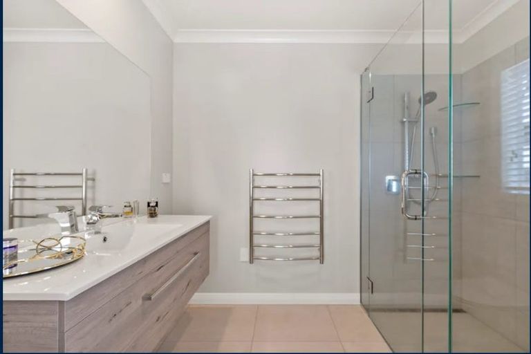 Photo of property in 13 Kestrel Lane, Kinloch, Taupo, 3377