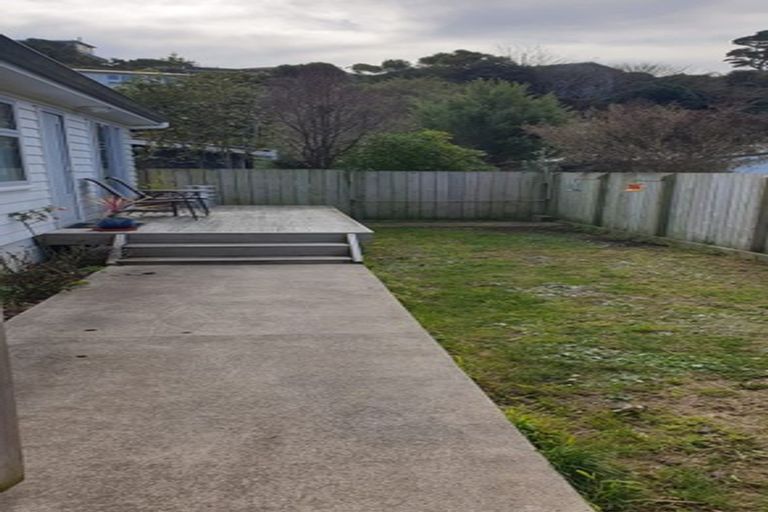 Photo of property in 34a Allington Road, Karori, Wellington, 6012