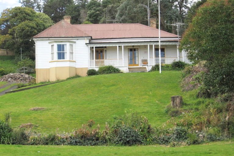 Photo of property in 104 Parawai Road, Thames, 3500