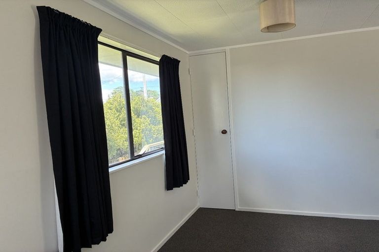 Photo of property in 84 Wharf Road, Te Atatu Peninsula, Auckland, 0610