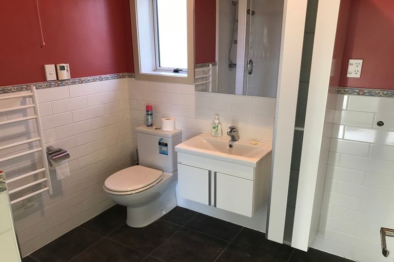 Photo of property in 42a Wingatui Road, Mosgiel, 9024