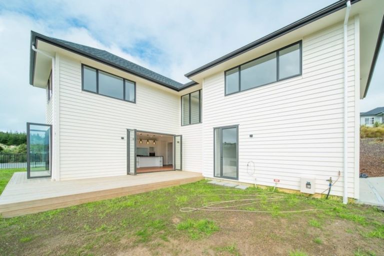 Photo of property in 13 Discovery Drive, Gulf Harbour, Whangaparaoa, 0930