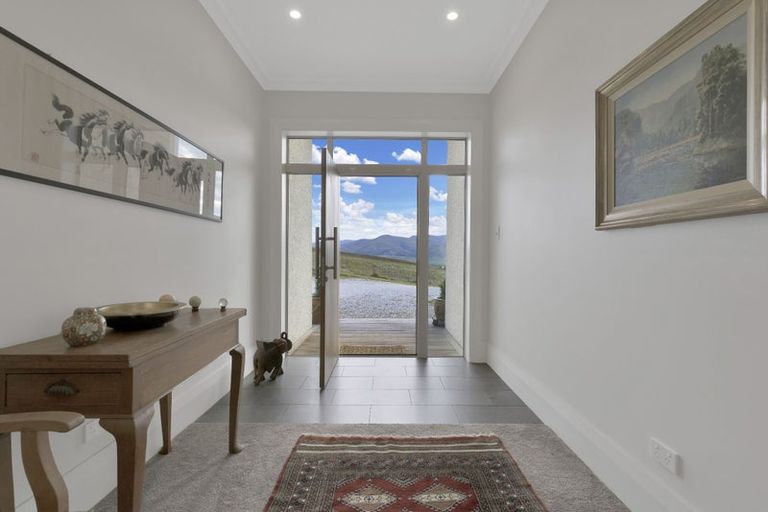 Photo of property in 67 Macraes Road, Waynes, Palmerston, 9483