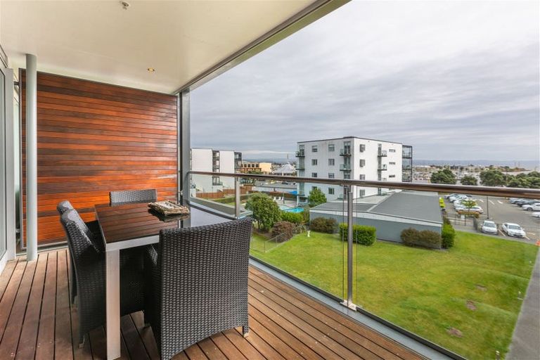 Photo of property in 408c/14 West Quay, Ahuriri, Napier, 4110