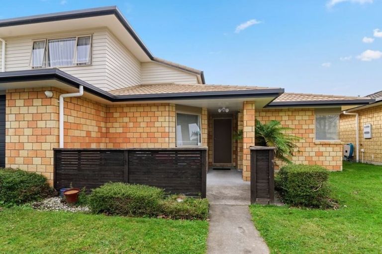 Photo of property in 53/64 Kawaha Point Road, Kawaha Point, Rotorua, 3010