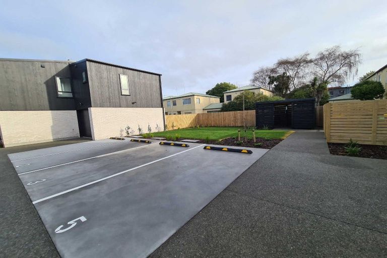 Photo of property in 6/491 Hereford Street, Linwood, Christchurch, 8011