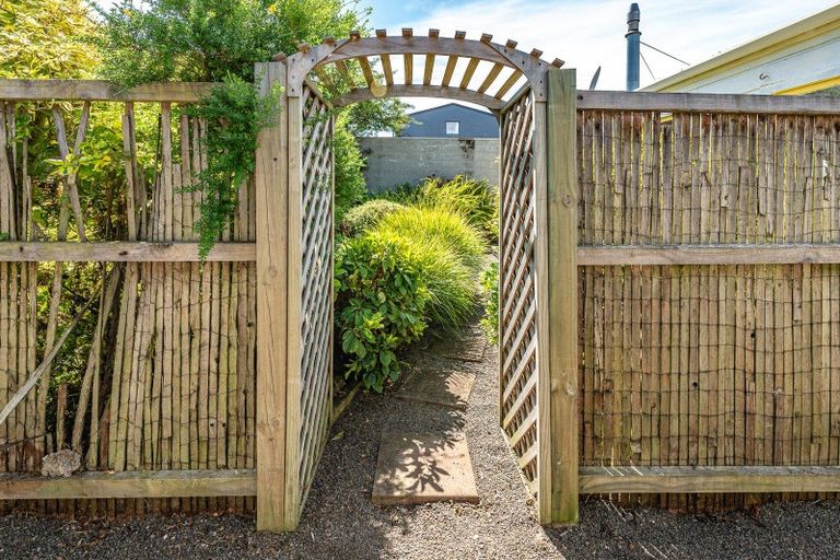 Photo of property in 10 Guyton Street, Whanganui, 4500