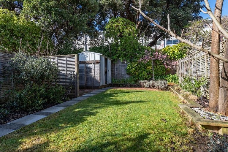 Photo of property in 12 Roy Street, Newtown, Wellington, 6021