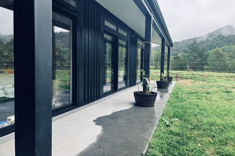 Photo of property in 387 Wentworth Valley Road, Whangamata, 3691