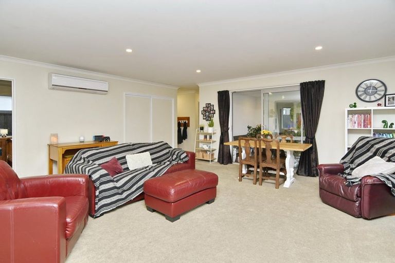 Photo of property in 5 Pakohe Street, Pegasus, 7612